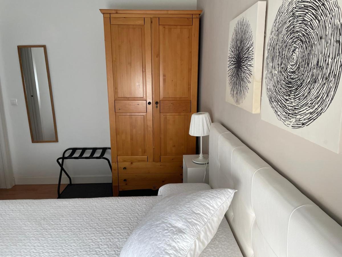 Apartamento La Mezquita-Catedral Cordoba Luaran gambar